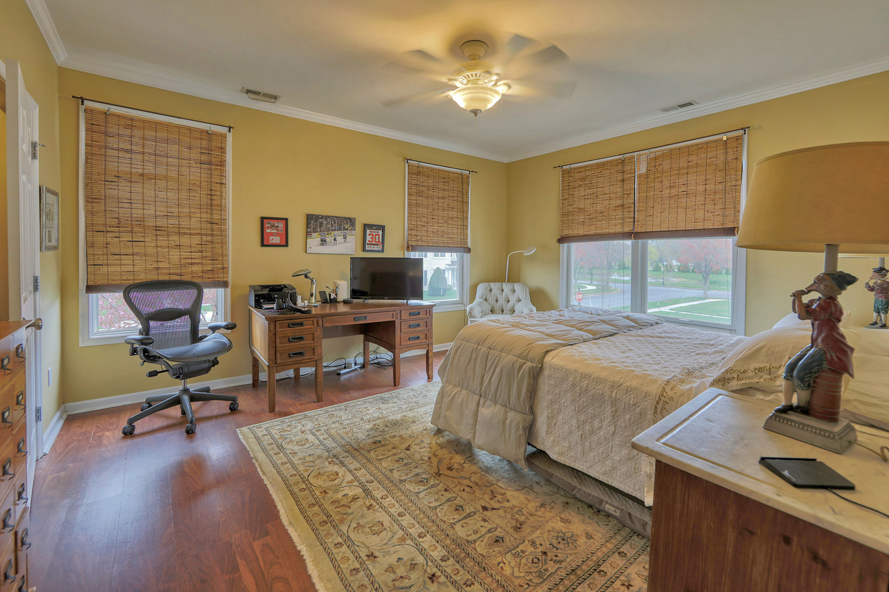 Stunning Paynters Mill condo 2 Bedroom / 2 Bath condo Be in for